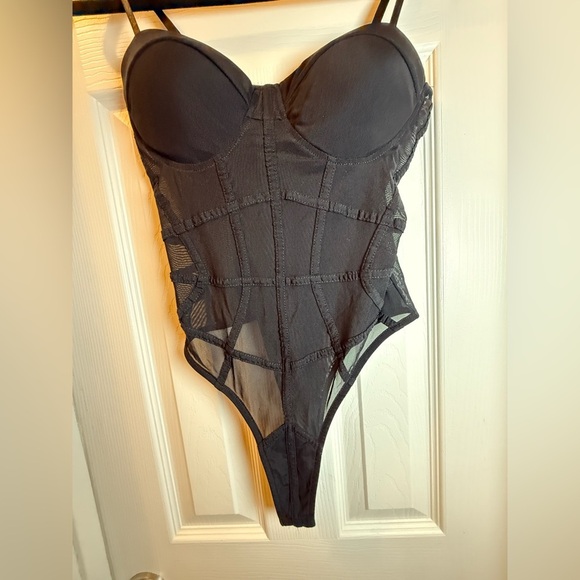 AKIRA Black Bodysuit with Sweetheart Neckline and Spaghetti Straps